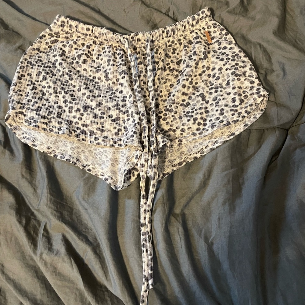Danskin lounge shorts. Size: small